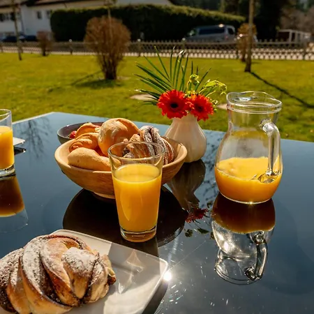 By Sf Living Moments Apartmán *